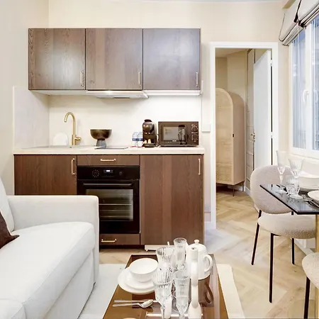 Luxueux With Ac A Proximite De Republique Апартаменты *